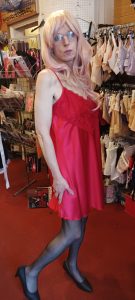 red-satin-nightie-sienna-wig-candypikn-fab420shoes