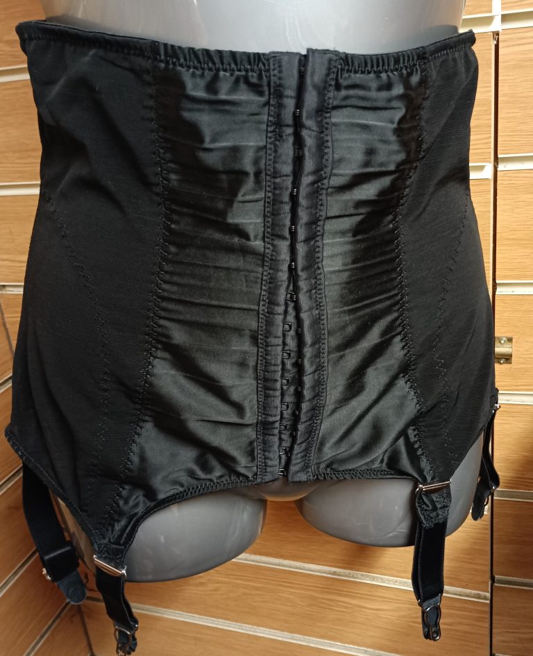 girdle stylre suspender belt with 6 suspenders