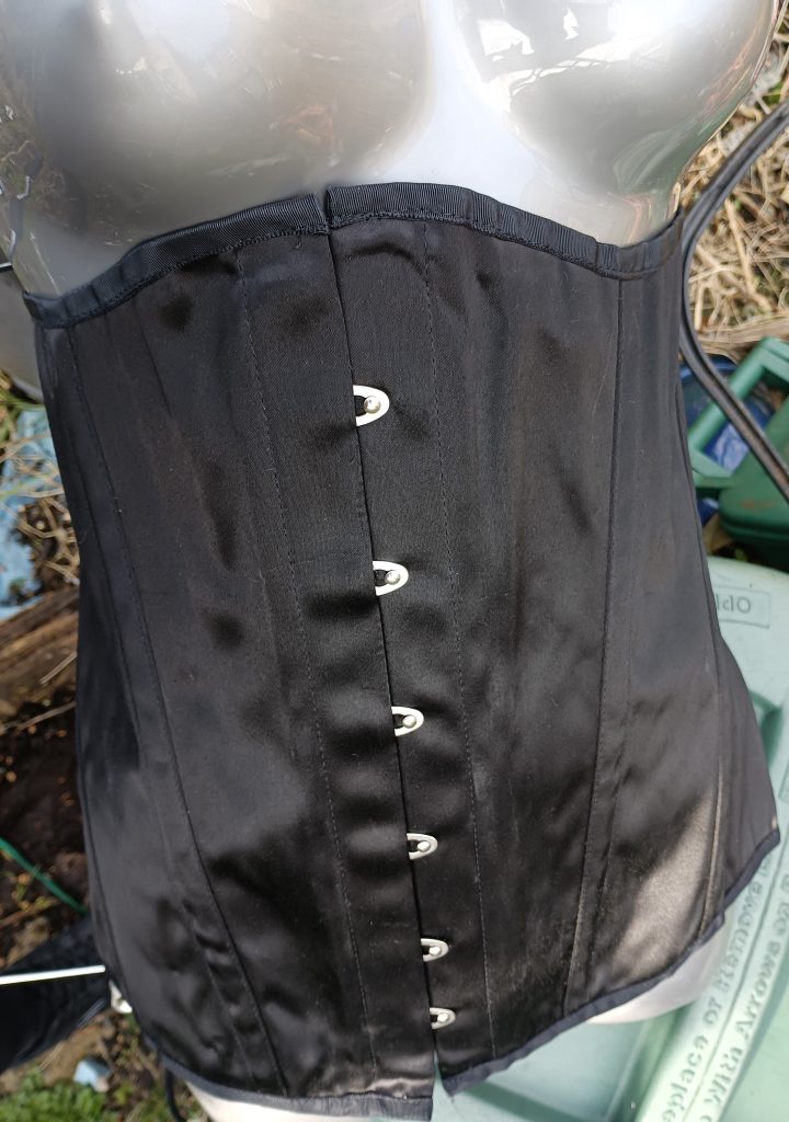 C515 longer mens corset outside photo