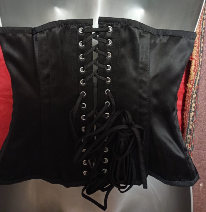 Axfords Underbust Corset - Image 2